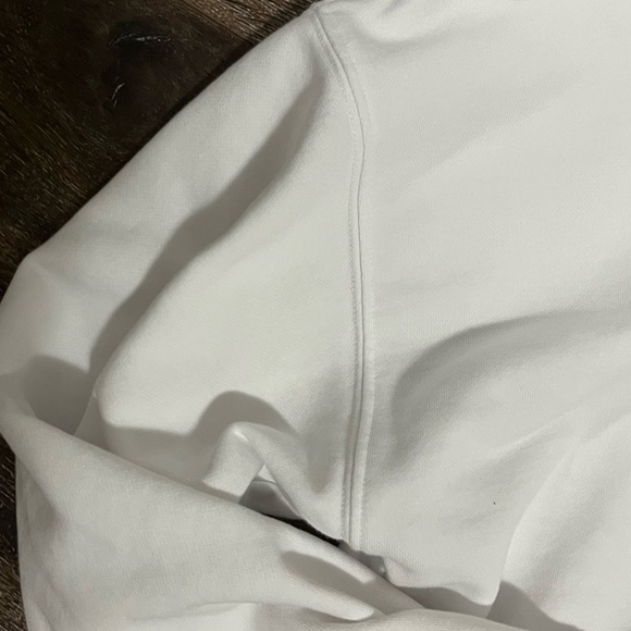 Fabletics Year Round Terry Off
Shoulder Sweatshirt Long Sleeve Top Small - Picture 8 of 12